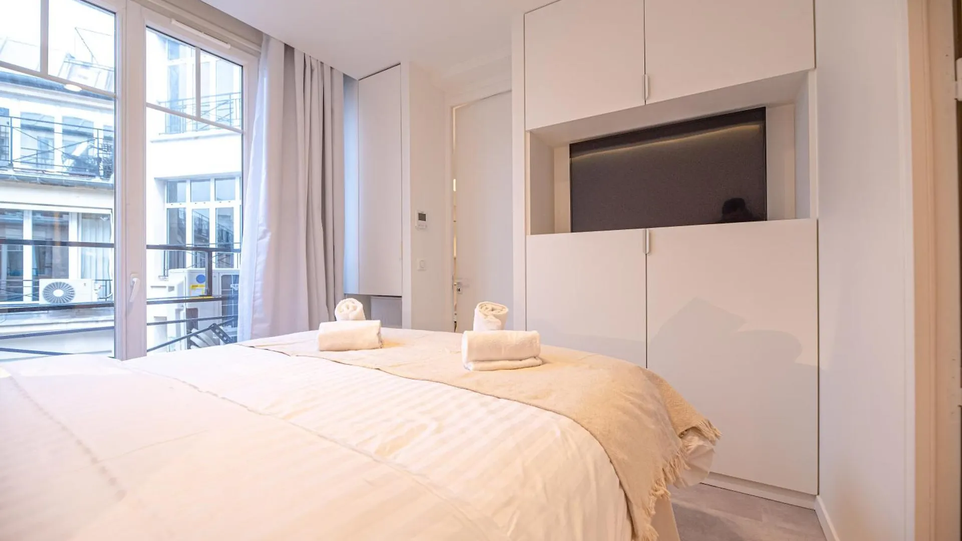 Amazing Flat - Champs Elysees Paříž